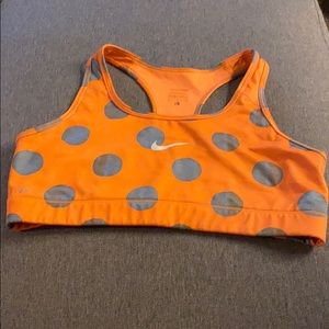 Nike pro sports bra